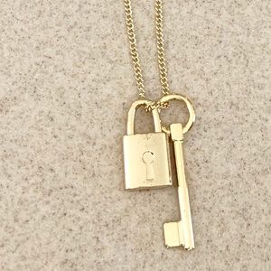Very long Victoria secret key necklace